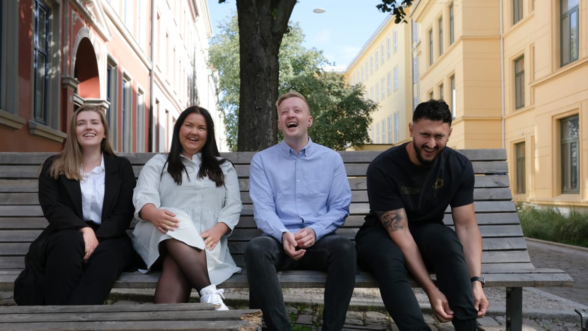 Gruppebilde med fire Epinova Academy-ansatte